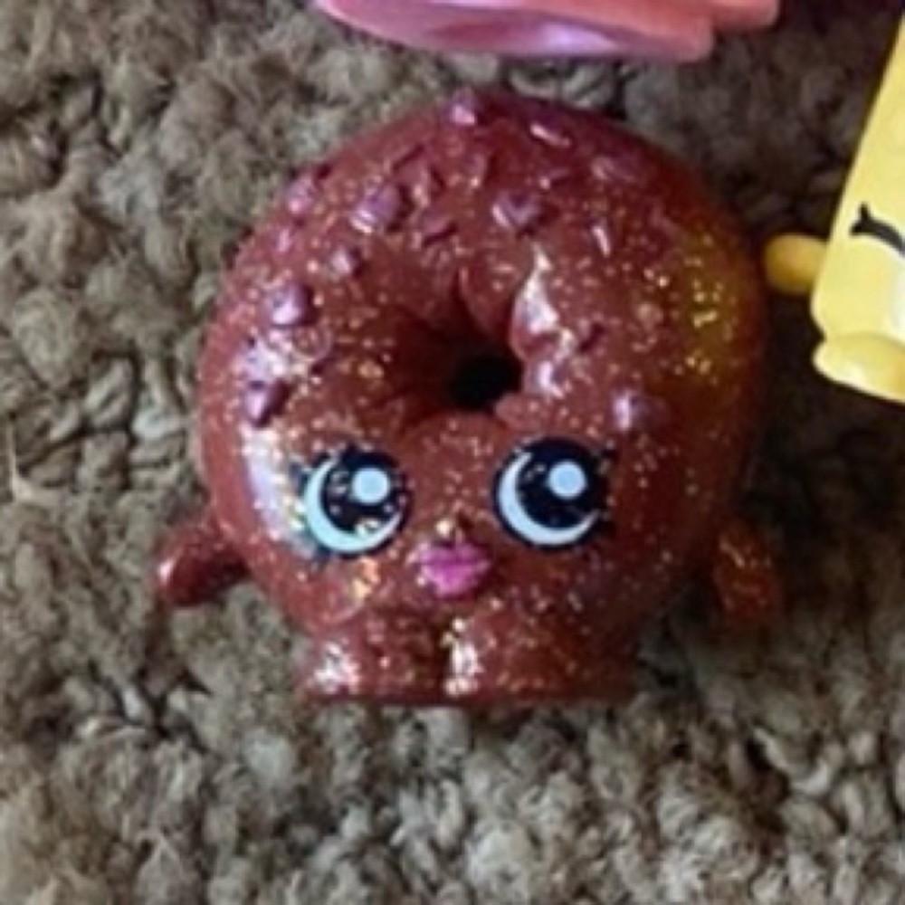 Shopkins Season 1 D'lish Donut